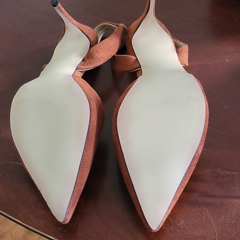 NWOT FSJ SLINGBACK HEELS - Picture 4 of 6